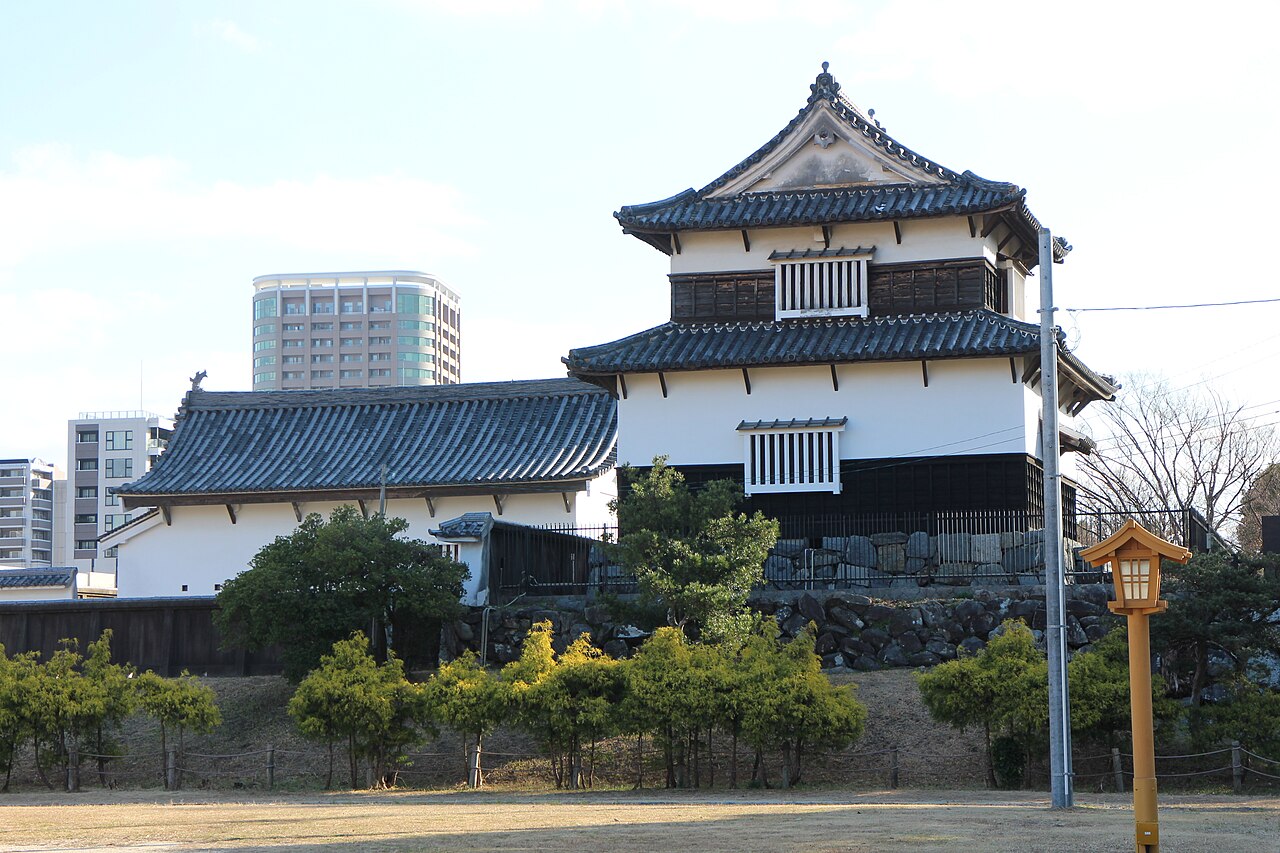 Fukuoka Castle ruins