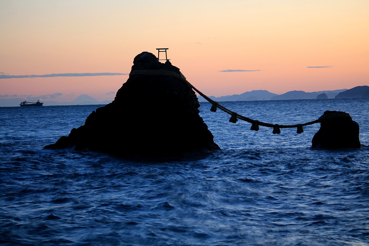 Meoto-iwa (Wedded Rocks) with ocean backdrop
