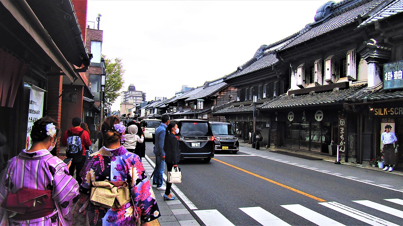 Historic warehouse district (Kurazukuri Street)