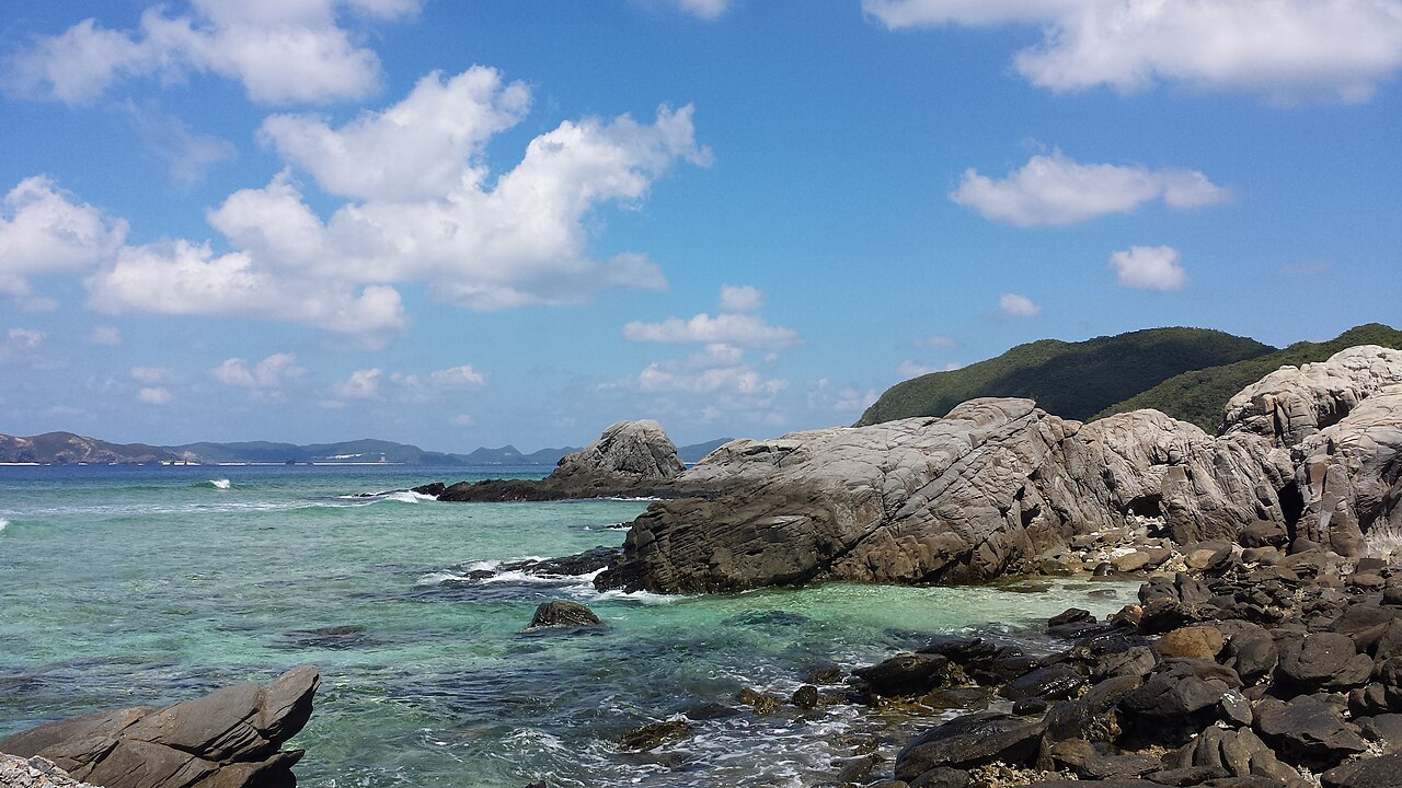 Aharen Coast