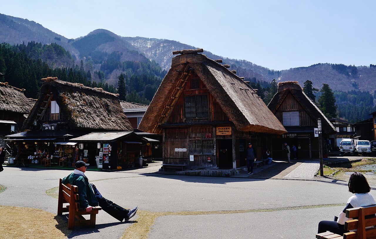 Shirakawa-go Gassho-zukuri Settlement