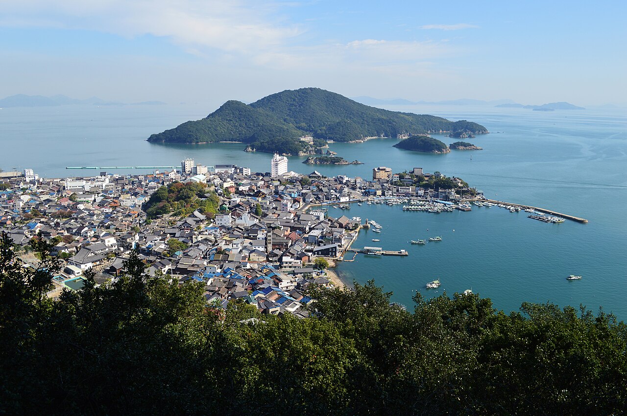 Tomonoura harbor landscape (view from Taishiden temple)