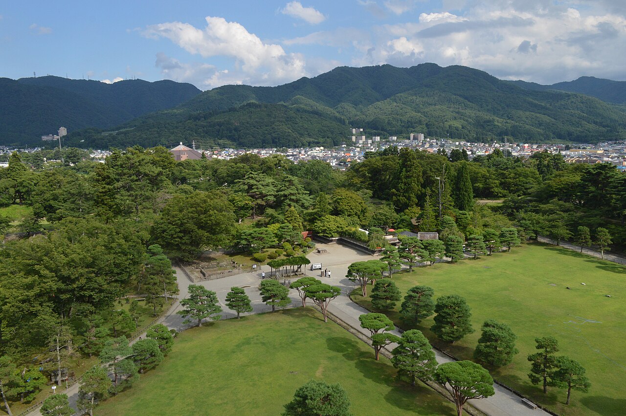 Tsuruga Castle