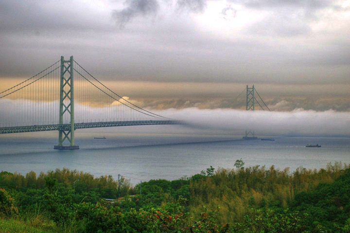 Akashi Kaikyo Bridge