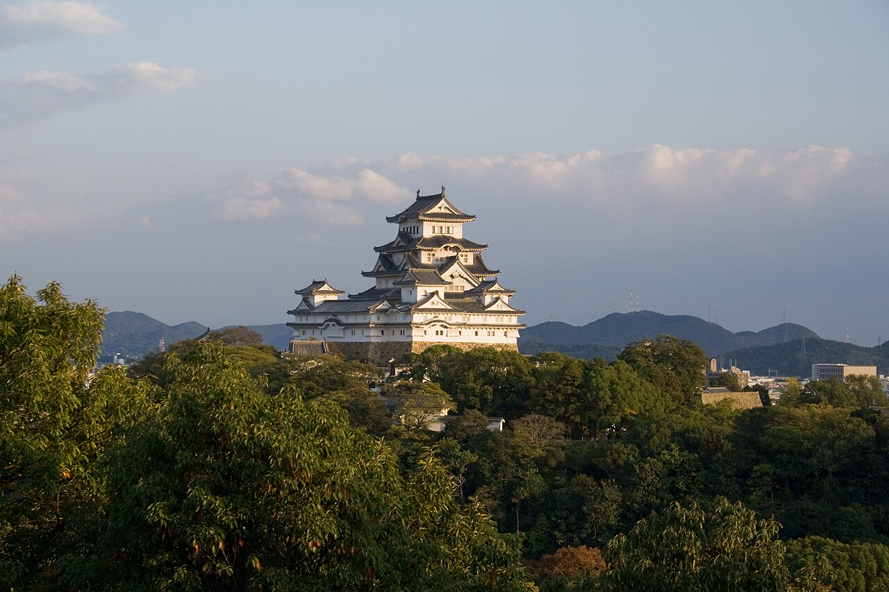 Otoko-yama Viewing Platform (男山)