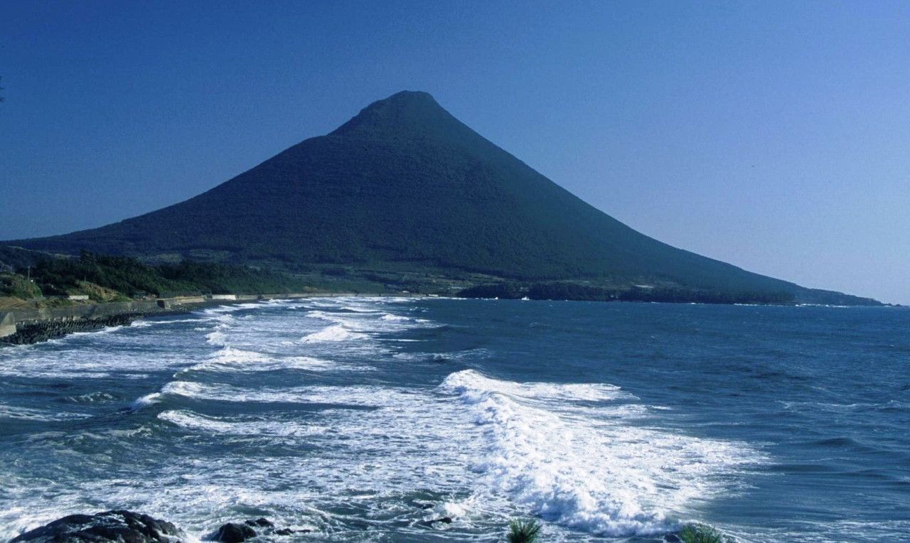 Kaimon-dake volcano