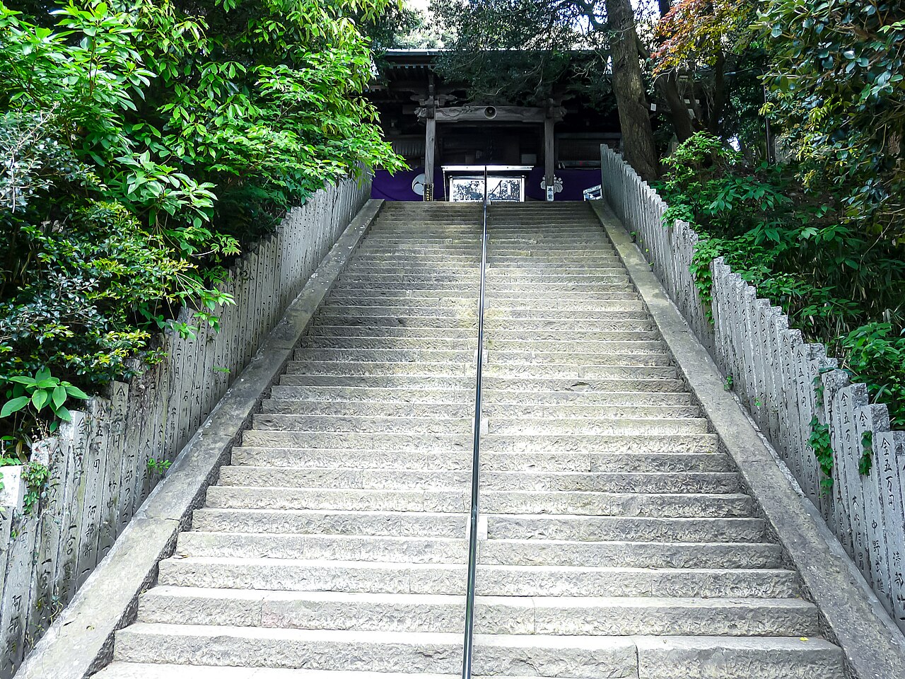 Gokurakuji Temple