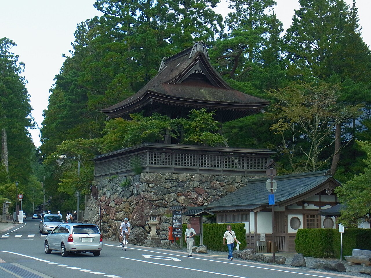 Shojin-ryori Temple Lodging