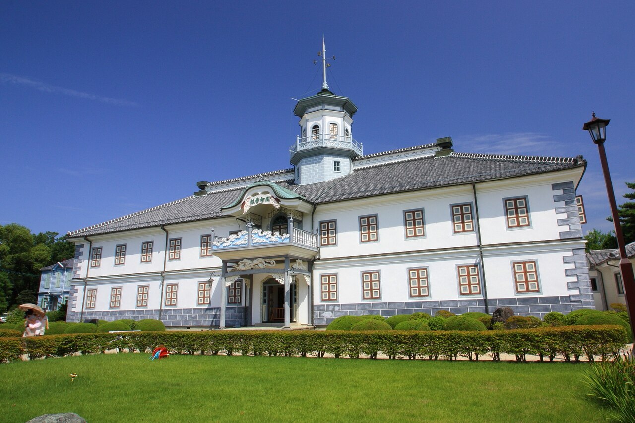 Old Kaichi School