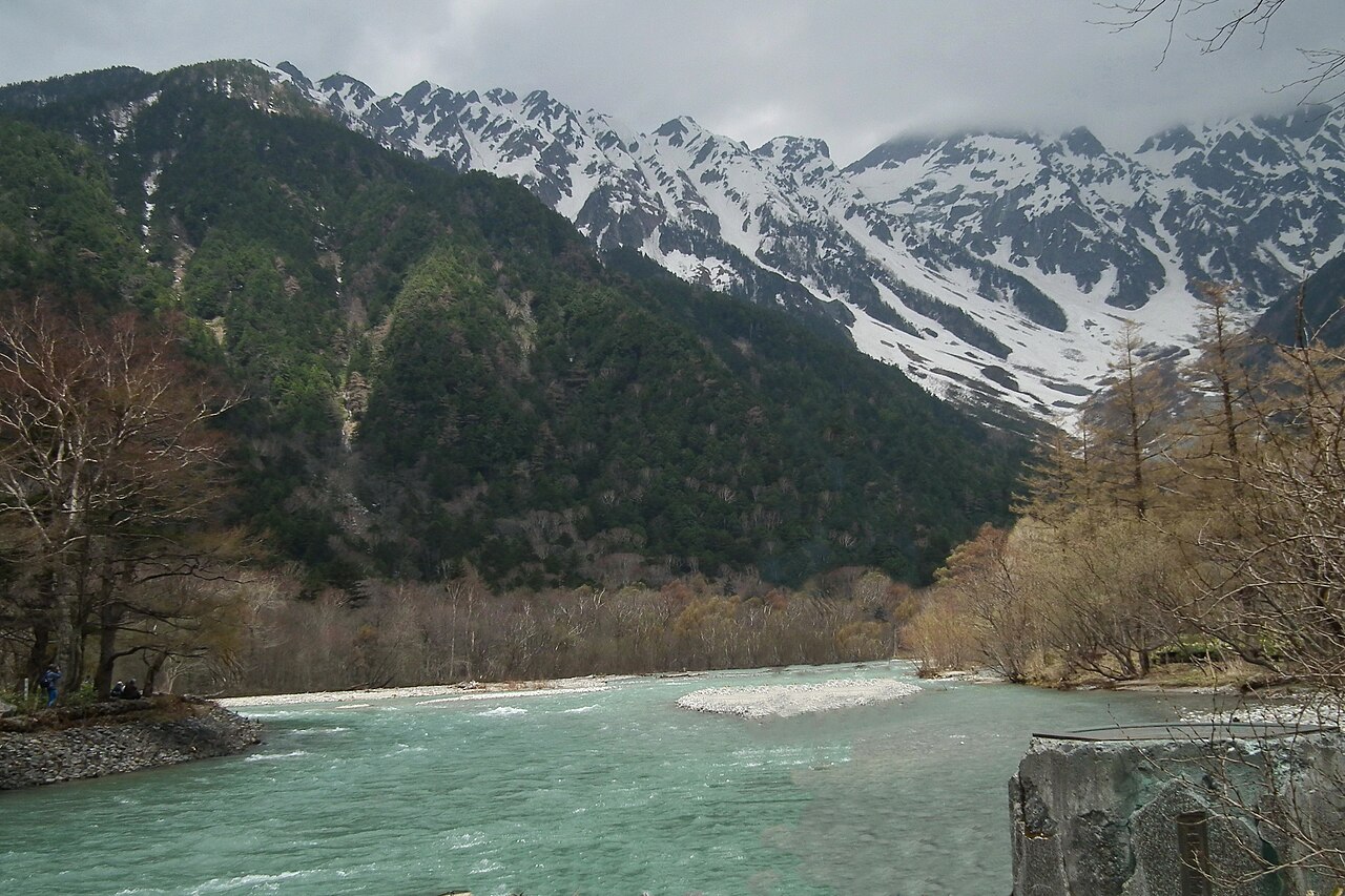 Weston Monument & Kamikochi Visitor Center