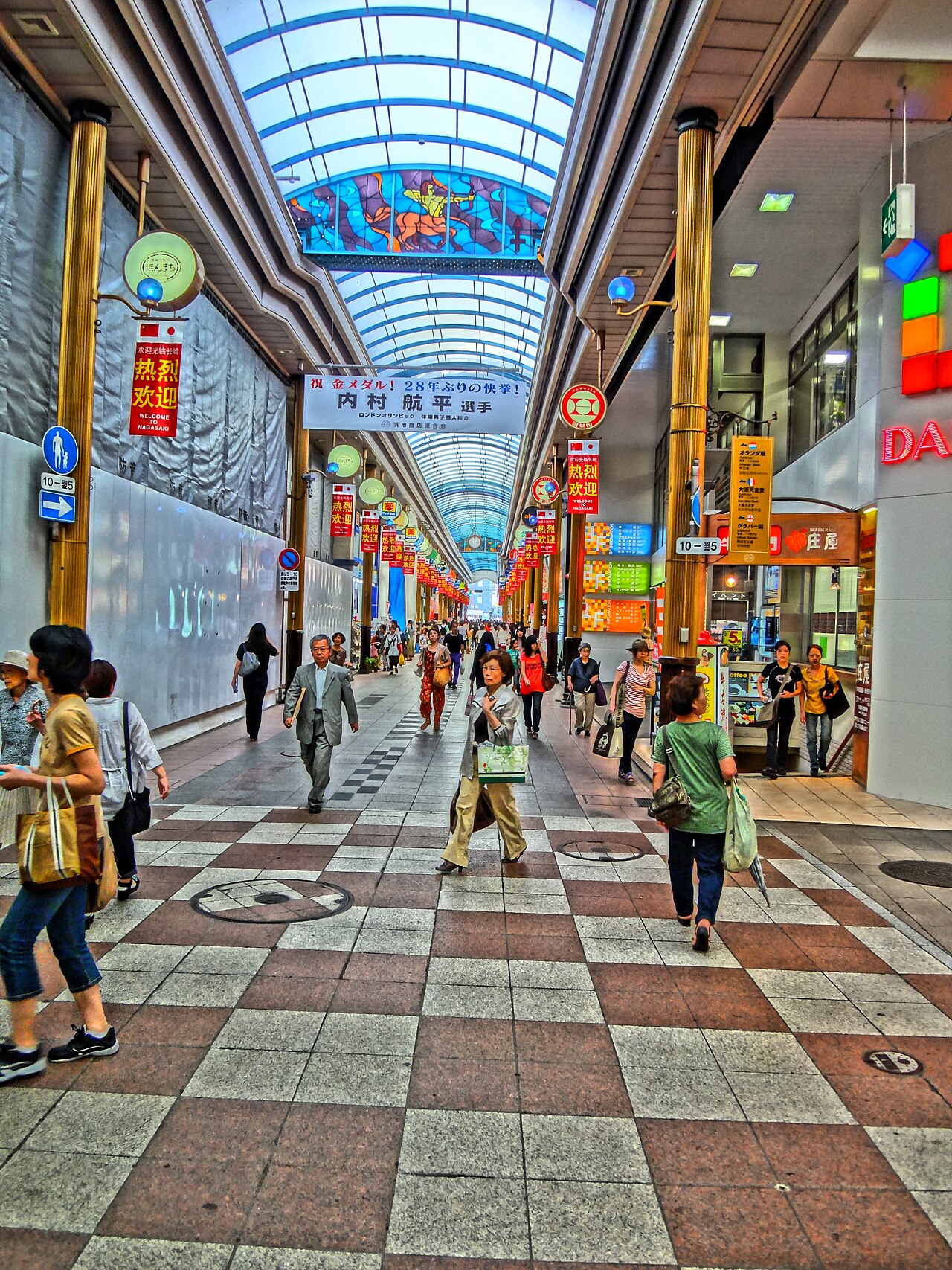Nagasaki Lantern Festival (Lantern Festival)