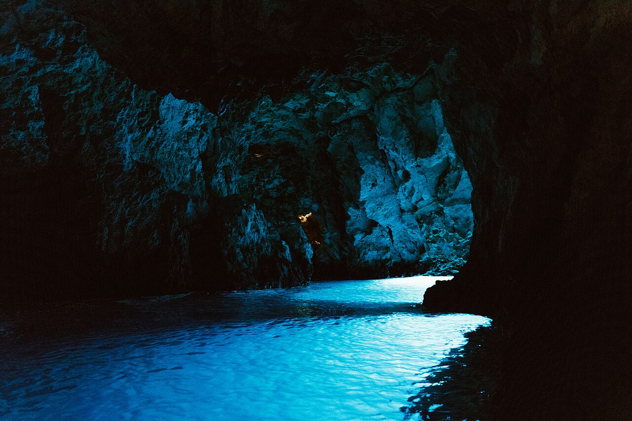 Maeda Cape (Blue Cave)