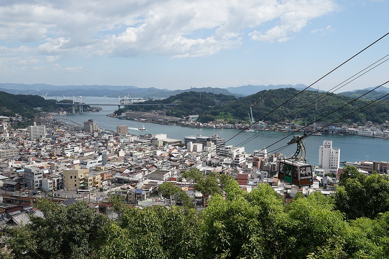 Senko-ji Ropeway with Onomichi cityscape — 6000x4000 landscape showing the ropeway and harbor view.