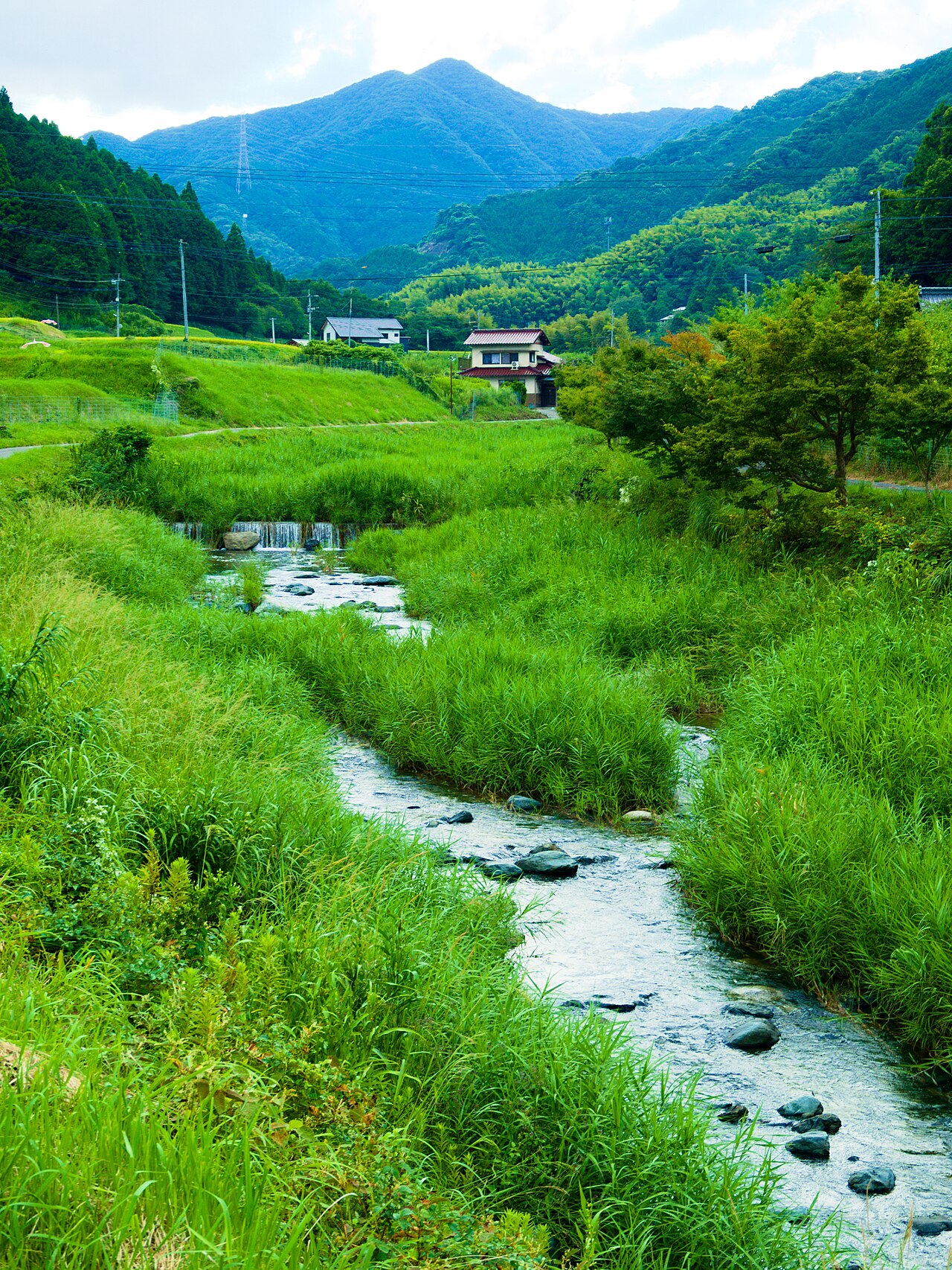 Inunaki Mountain