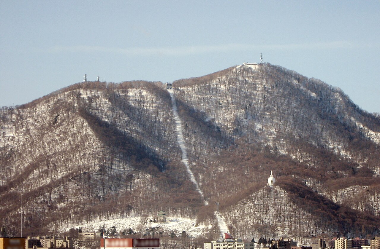 Moiwa Mountain