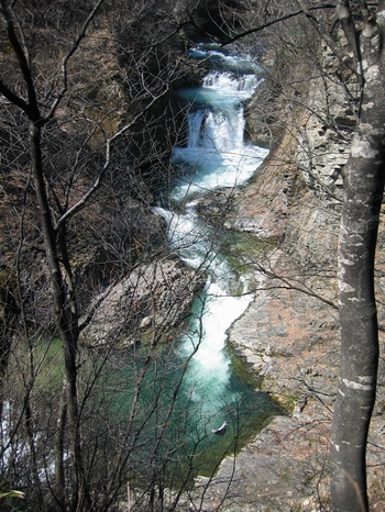 Homei 48 Falls