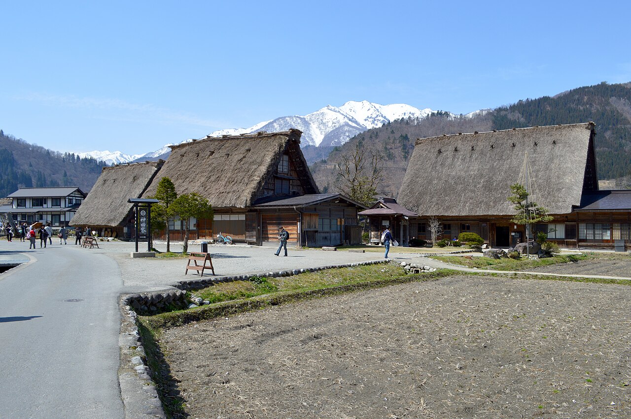 Kanda House