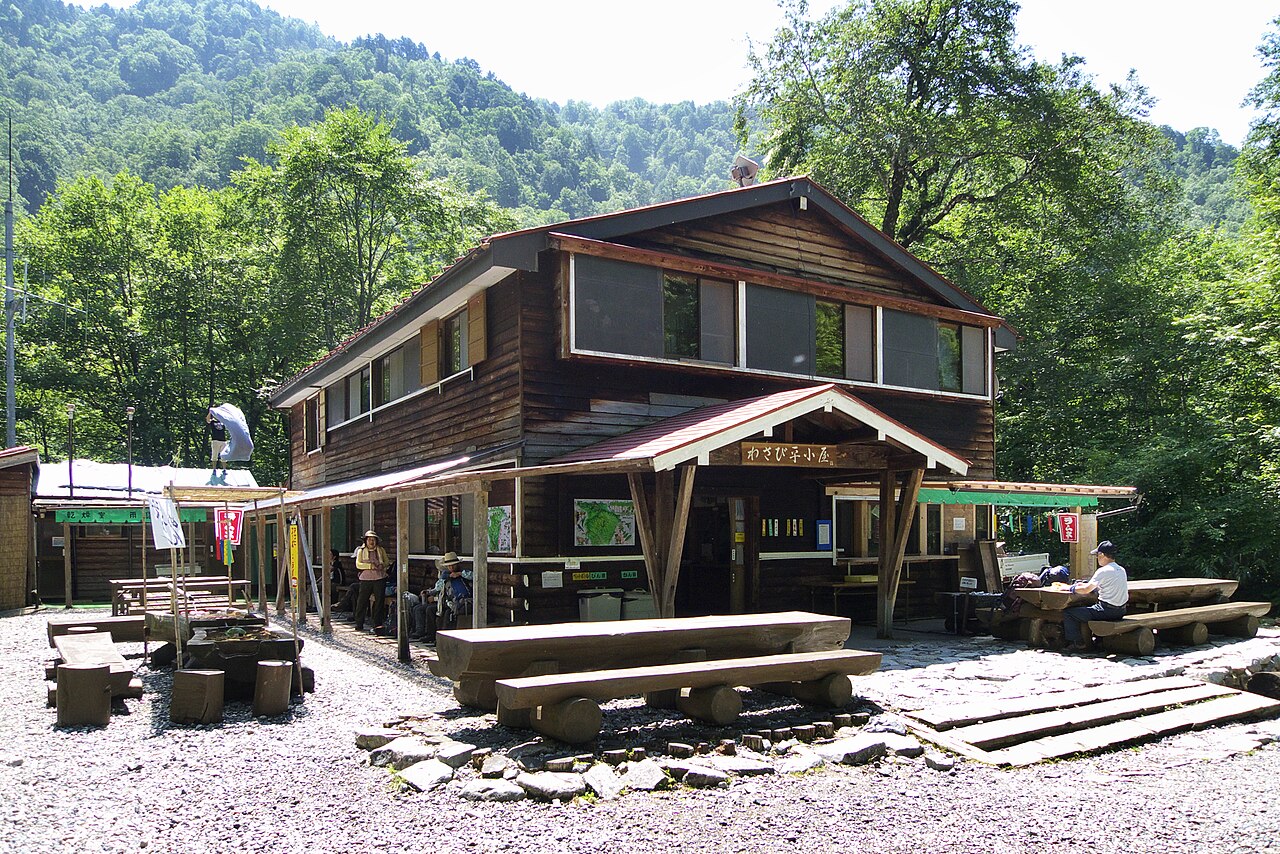 Hirayu Onsen & Hirayu Falls