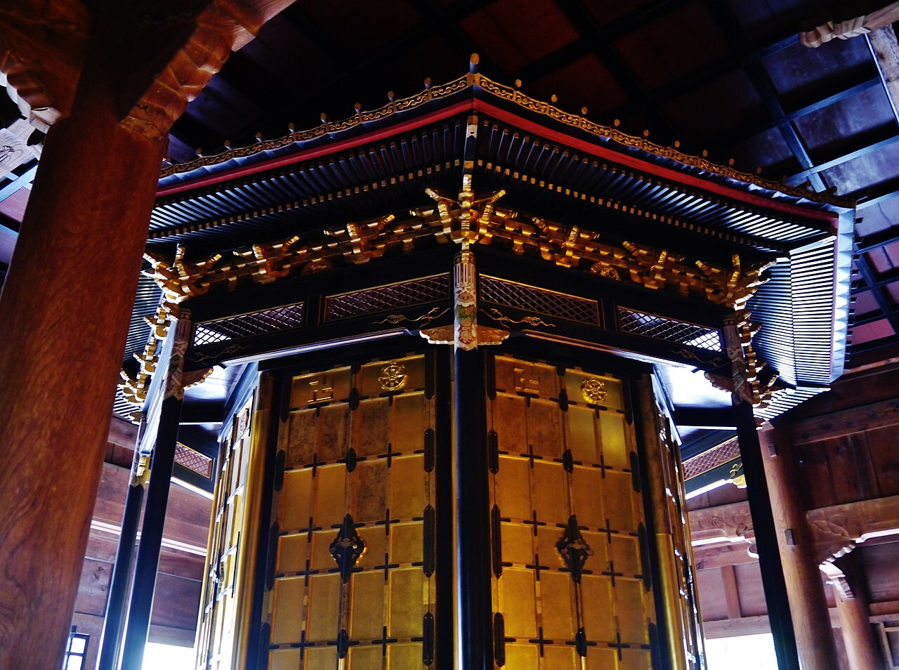 Scripture Repository with Revolving Wheel (Kyozou)